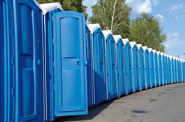 Best Portable bathroom rental  in Haltom City, TX